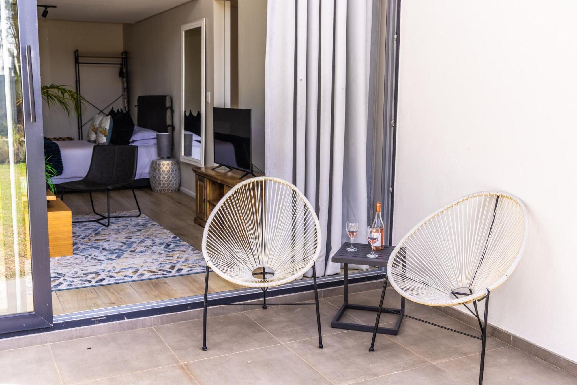 4 Lulworth * Johannesburg